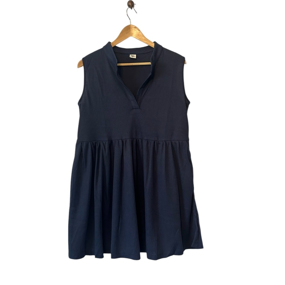 Sew In Love Navy Blue Sleeveless V-neck Dress